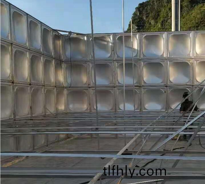 生活(huo)水(shui)箱(xiang)怎(zen)樣清洗(xi)消毒(du)?